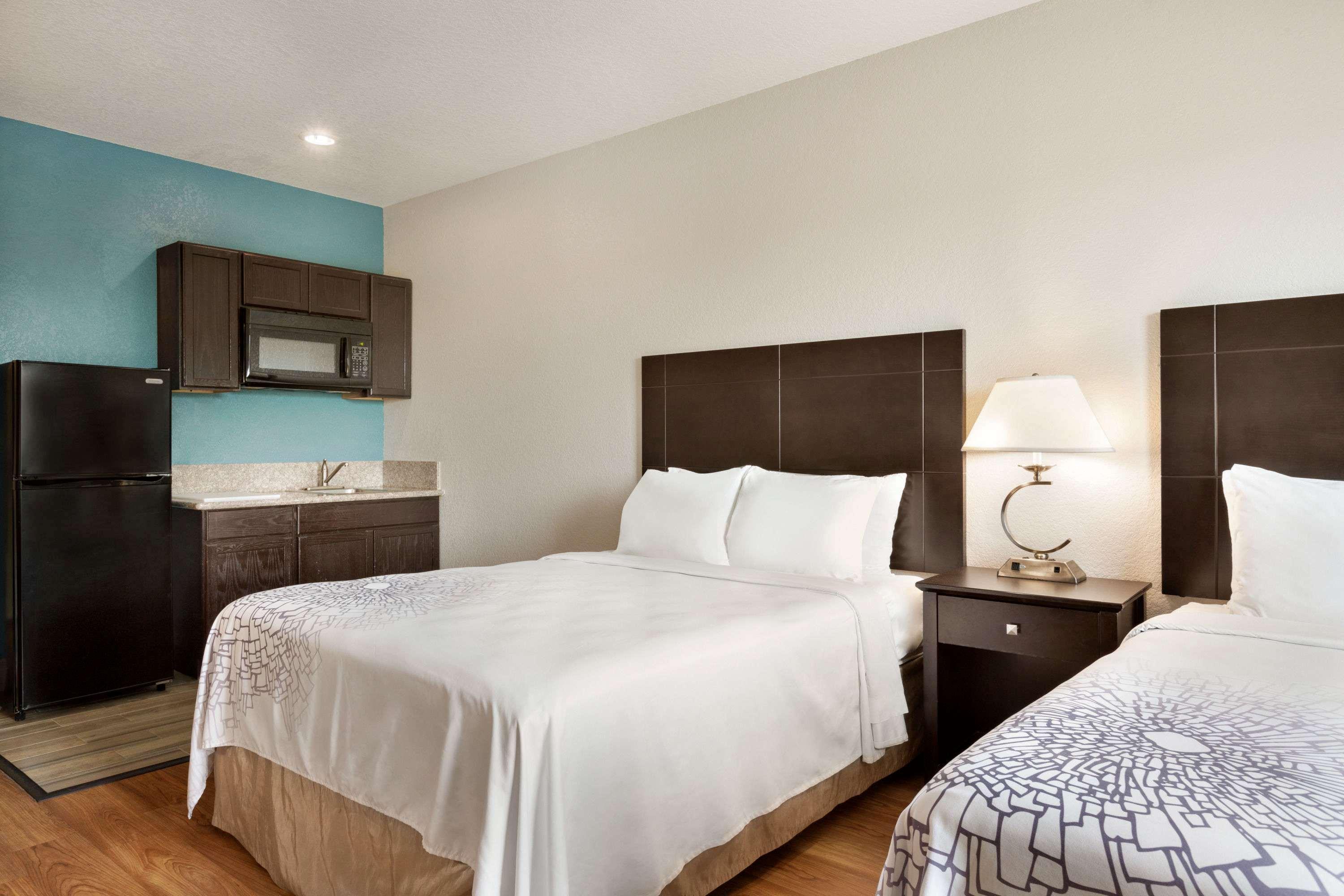 Studio 6 San Antonio - East Εξωτερικό φωτογραφία
